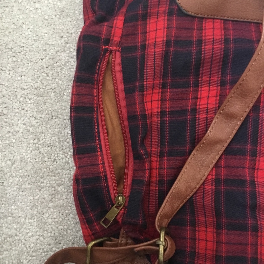 Backpack - Picture 9 of 9